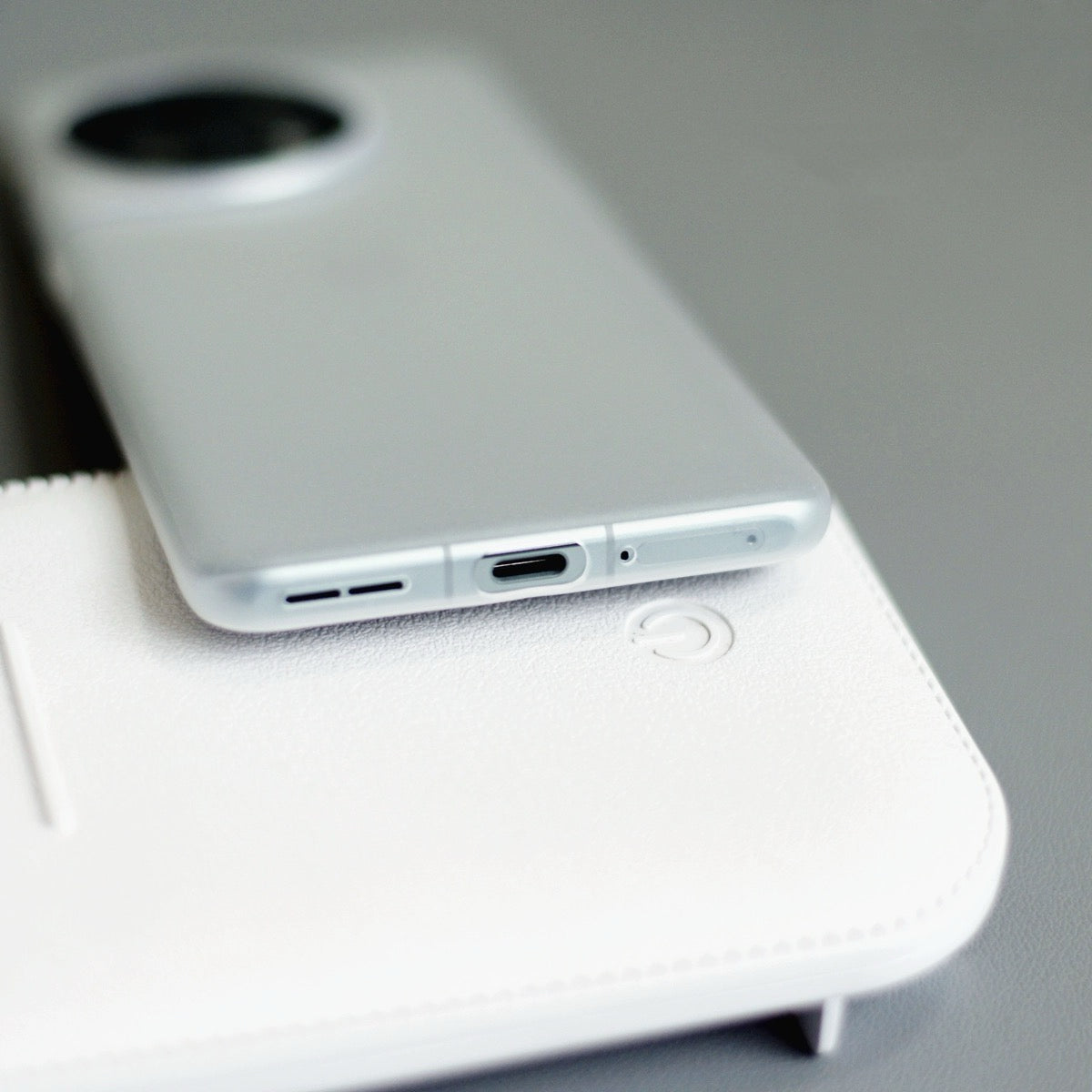 Oneplus 11 Back Cover - Ultra Thin Case