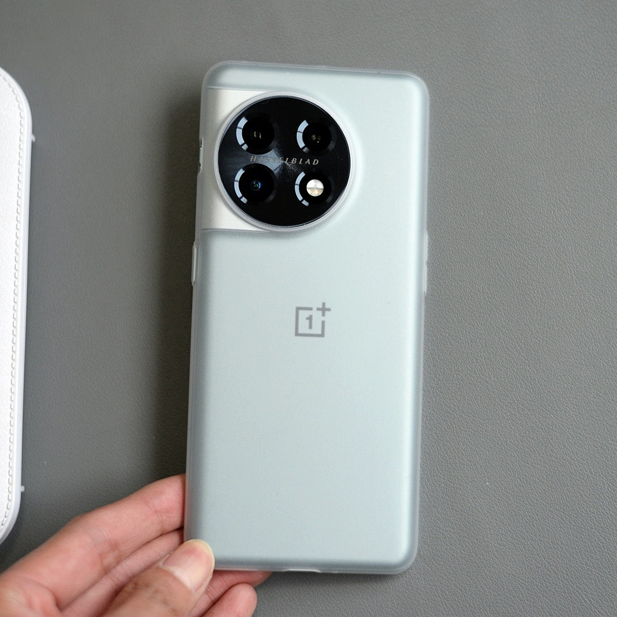 Oneplus 11R Back Cover - Ultra Thin Case