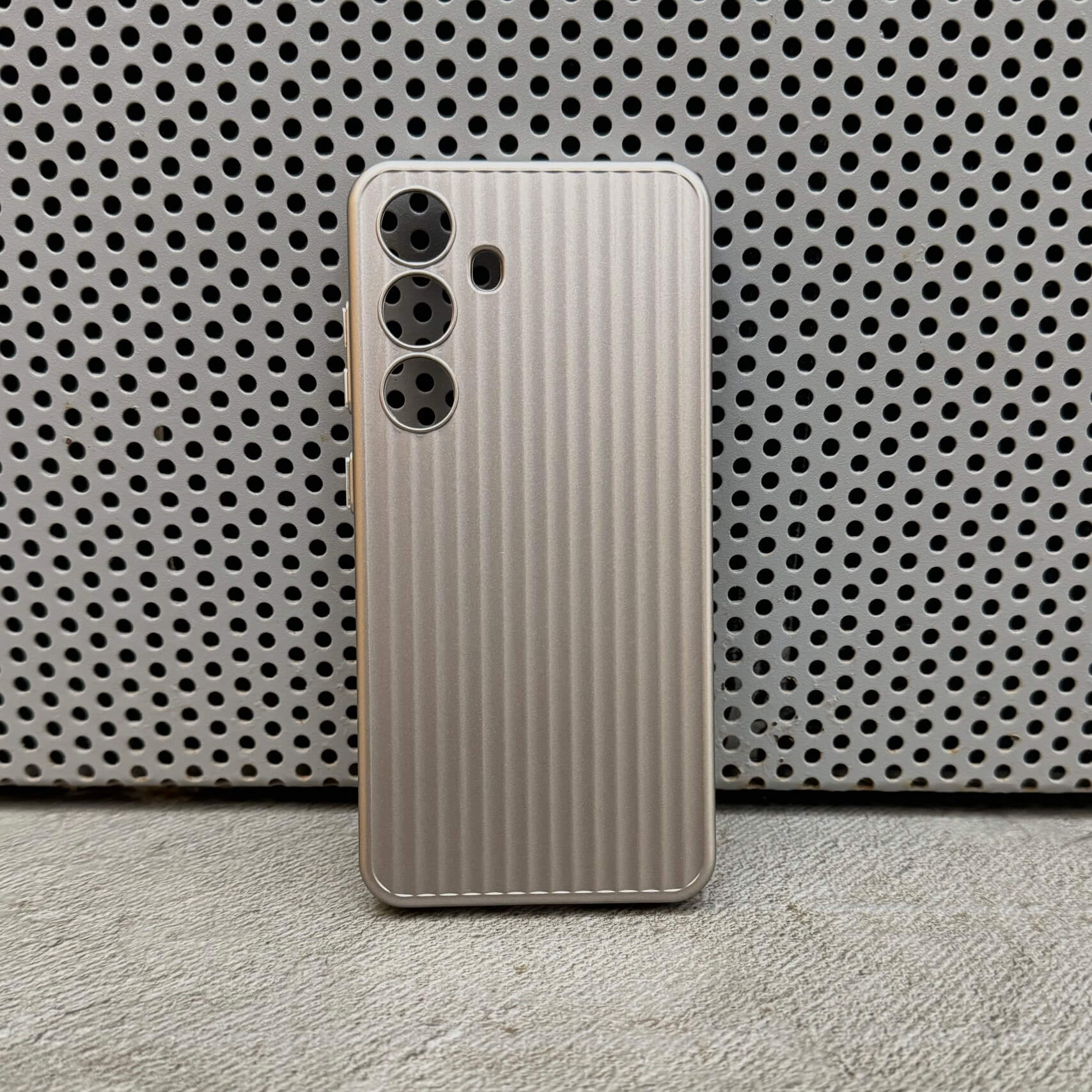 Samsung S23 Back Cover - Corrugated Thin Case